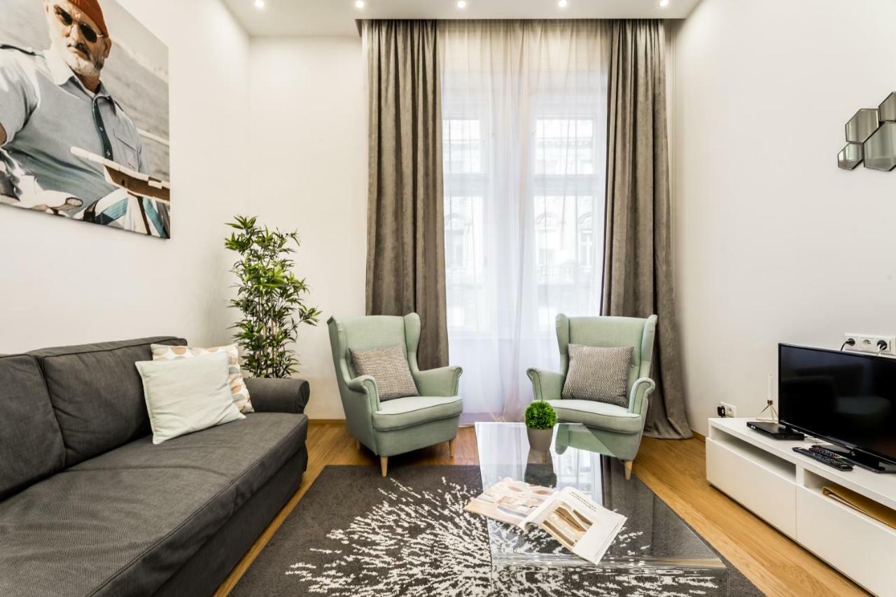 Hello Downtown Apartment - Movie Βουδαπέστη Εξωτερικό φωτογραφία