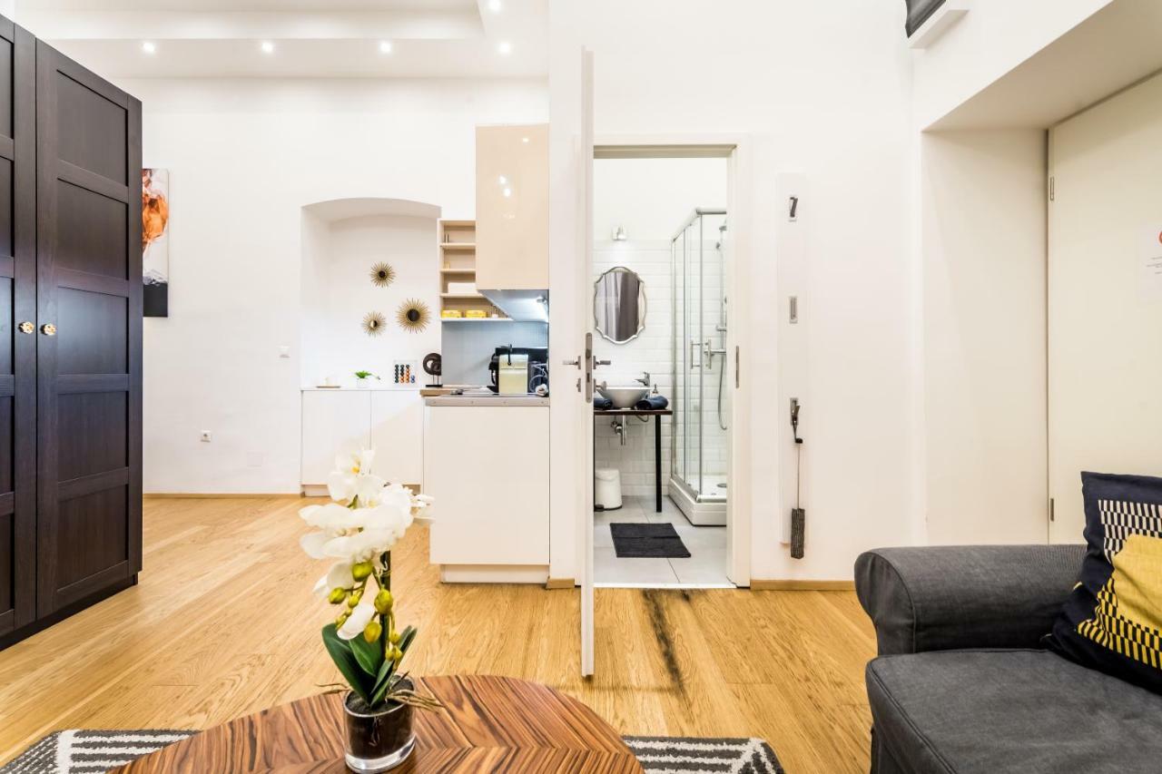 Hello Downtown Apartment - Movie Βουδαπέστη Εξωτερικό φωτογραφία